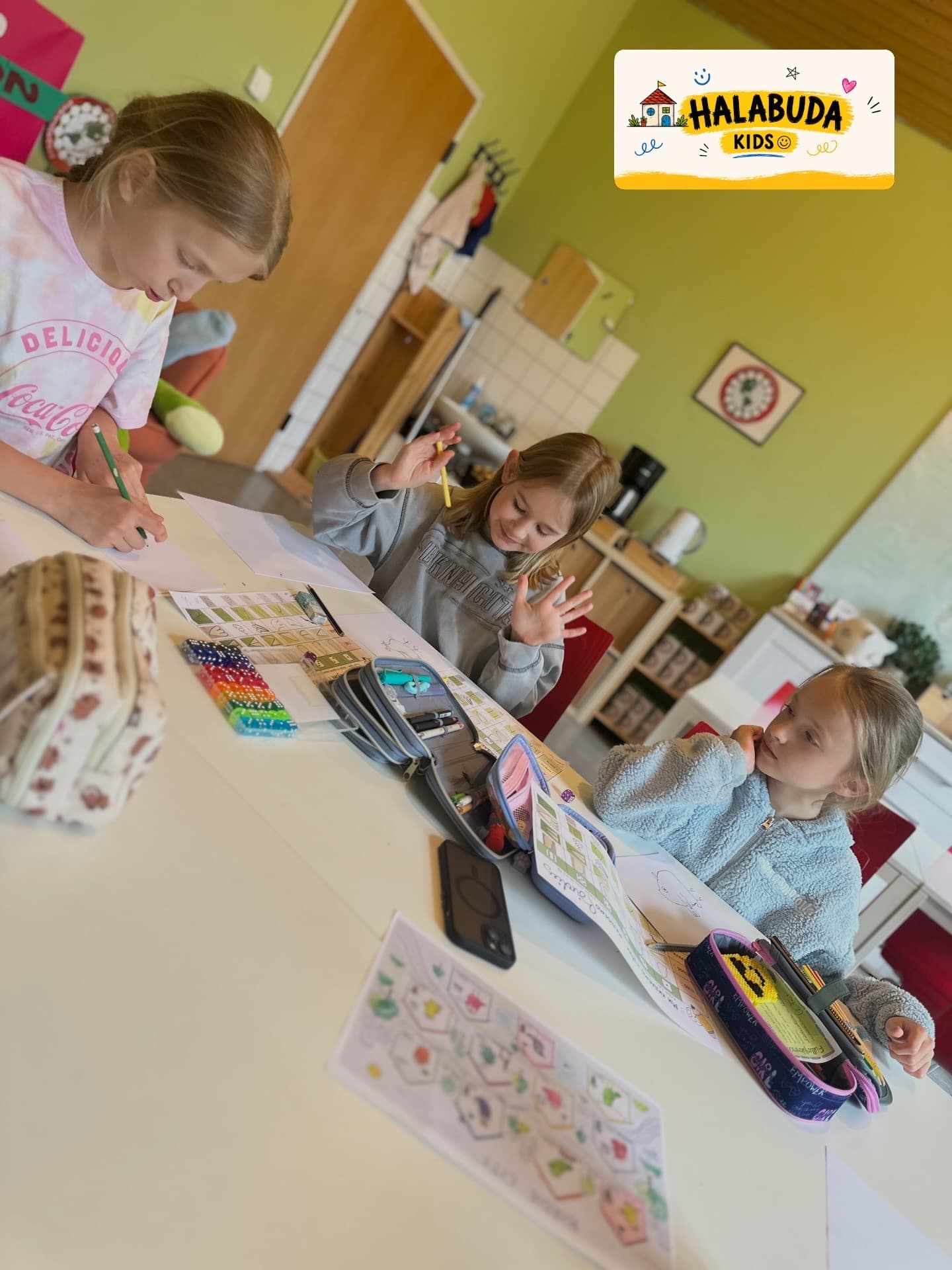 HALABUDA Kids & Teens
