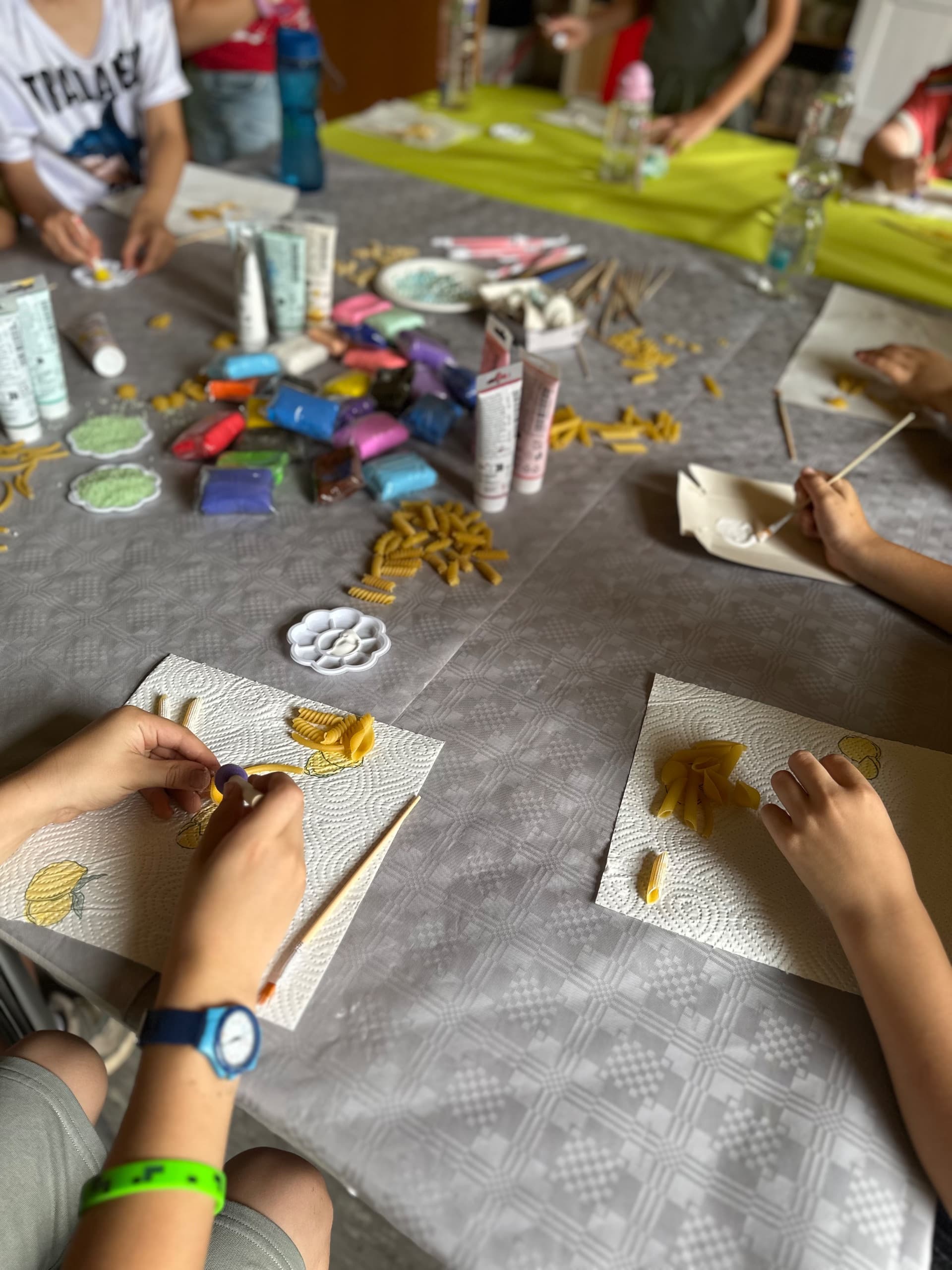 HALABUDA Kids & Teens 