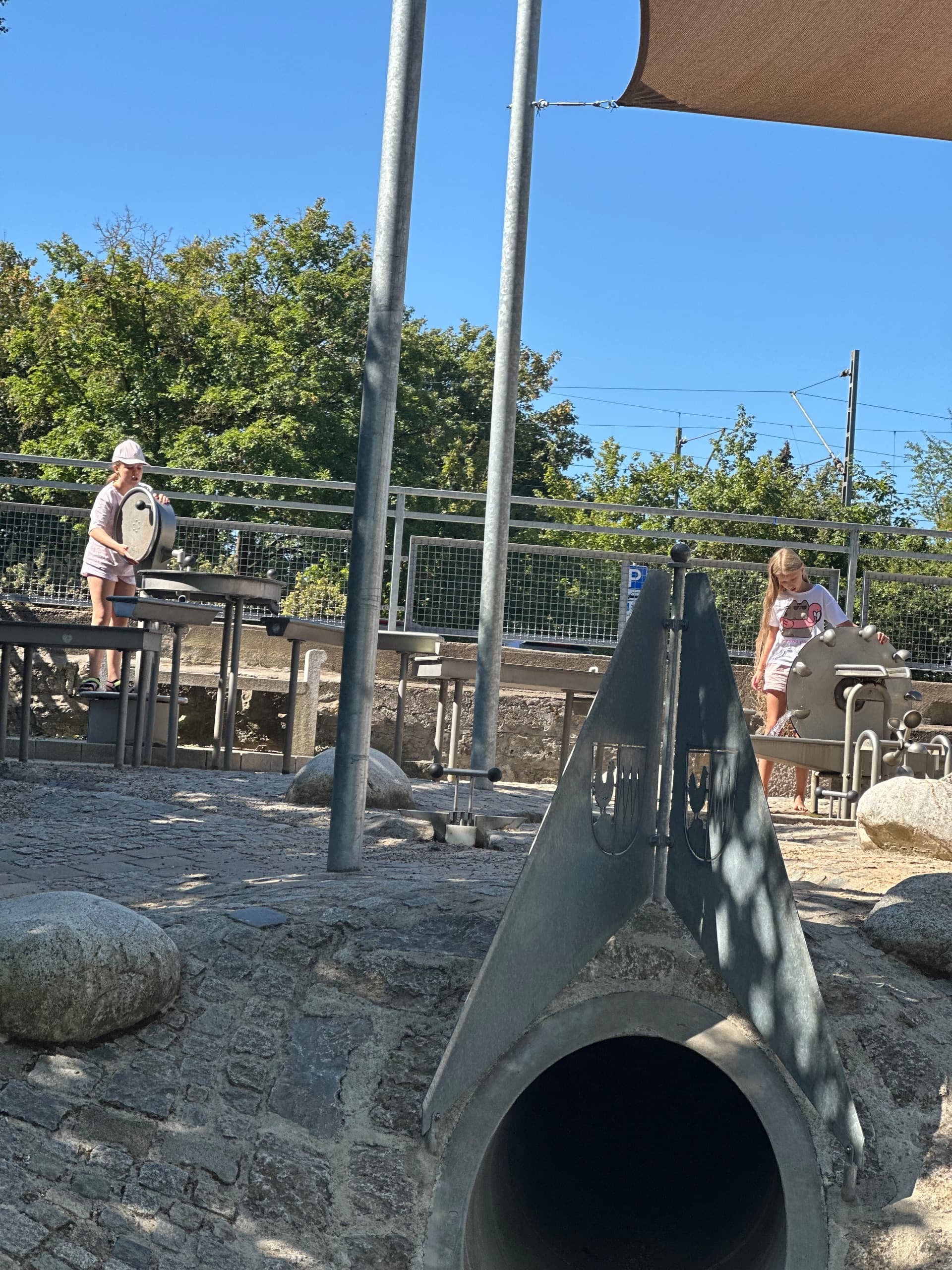 Ausflug zum Spielplatz Bachgärten 6+