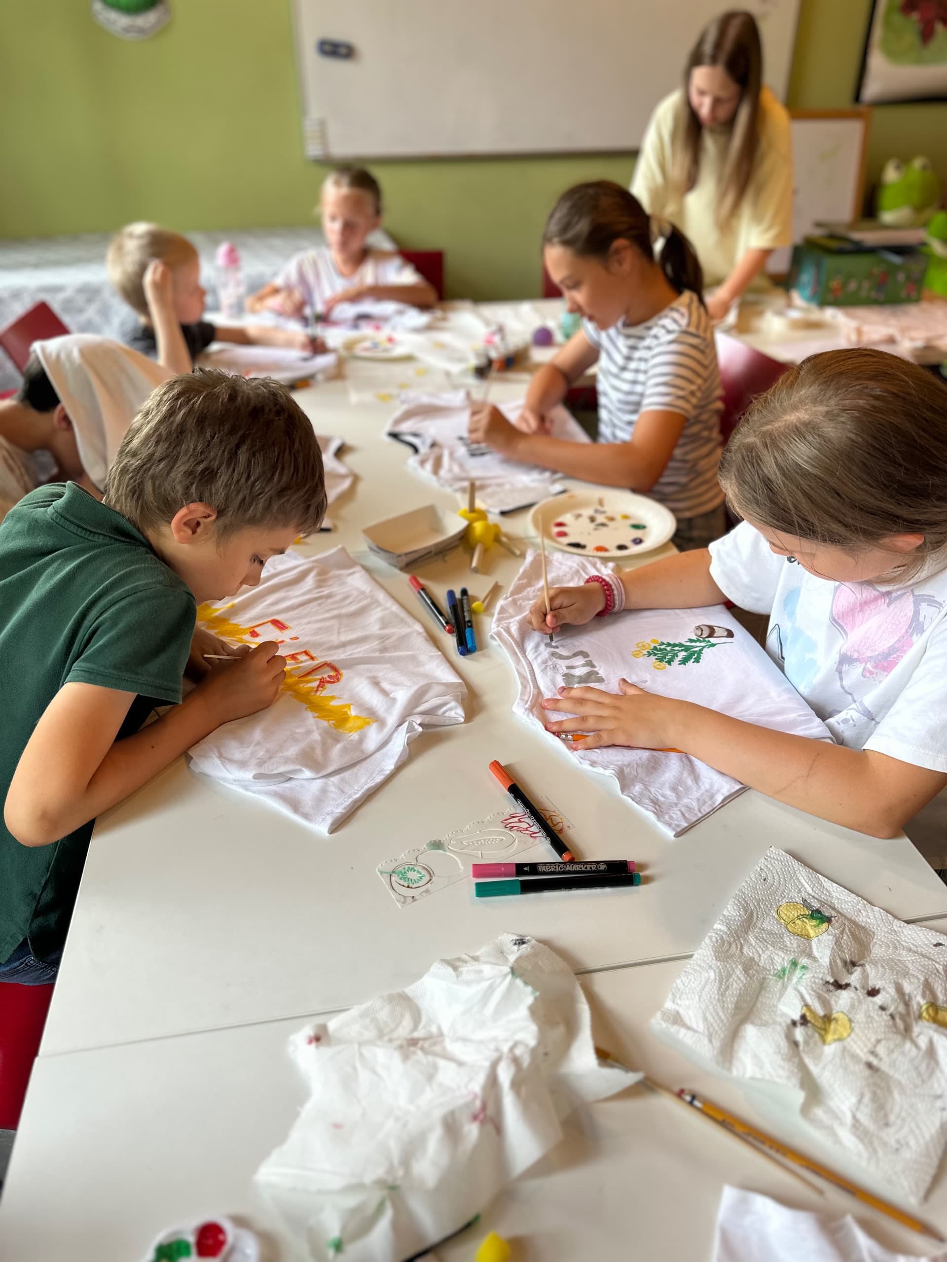 HALABUDA Kids & Teens 