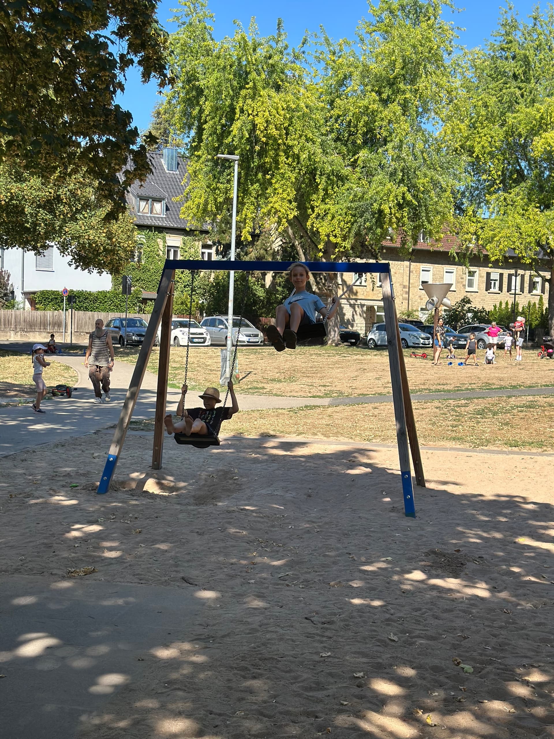 Spielspaß mit dem Spielbus Moritz 6+